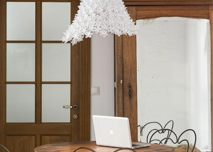 Aether Boutique Glastros (Mykonos)