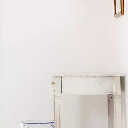 Aether Boutique Glastros (Mykonos)